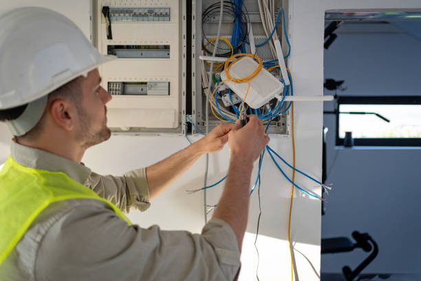 Best Affordable Emergency Electrician  in Ogden, IA